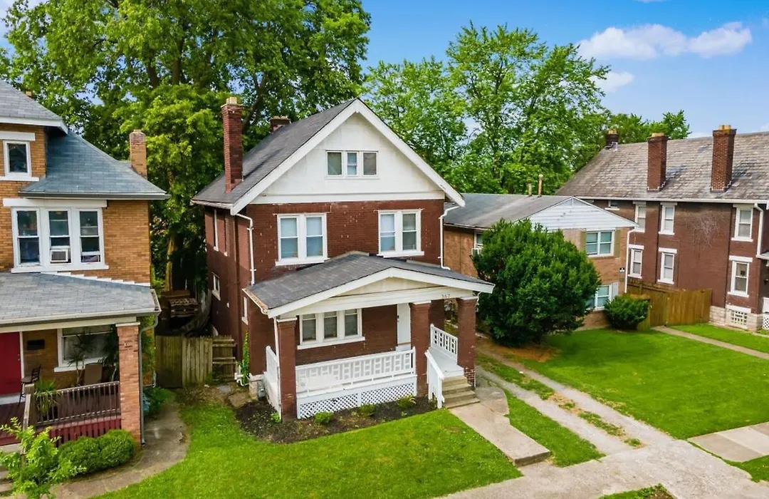 Large 5 Bedroom House Next To Osu, Sleeps 16-1